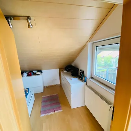 2 Dg Mit Ebk Und Grossem Balkon! アパート Flein