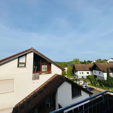 2 Dg Mit Ebk Und Grossem Balkon! Apartment *